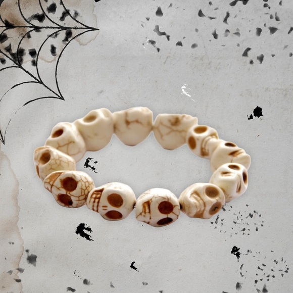 Skull Bracelet - Picture 2 of 6